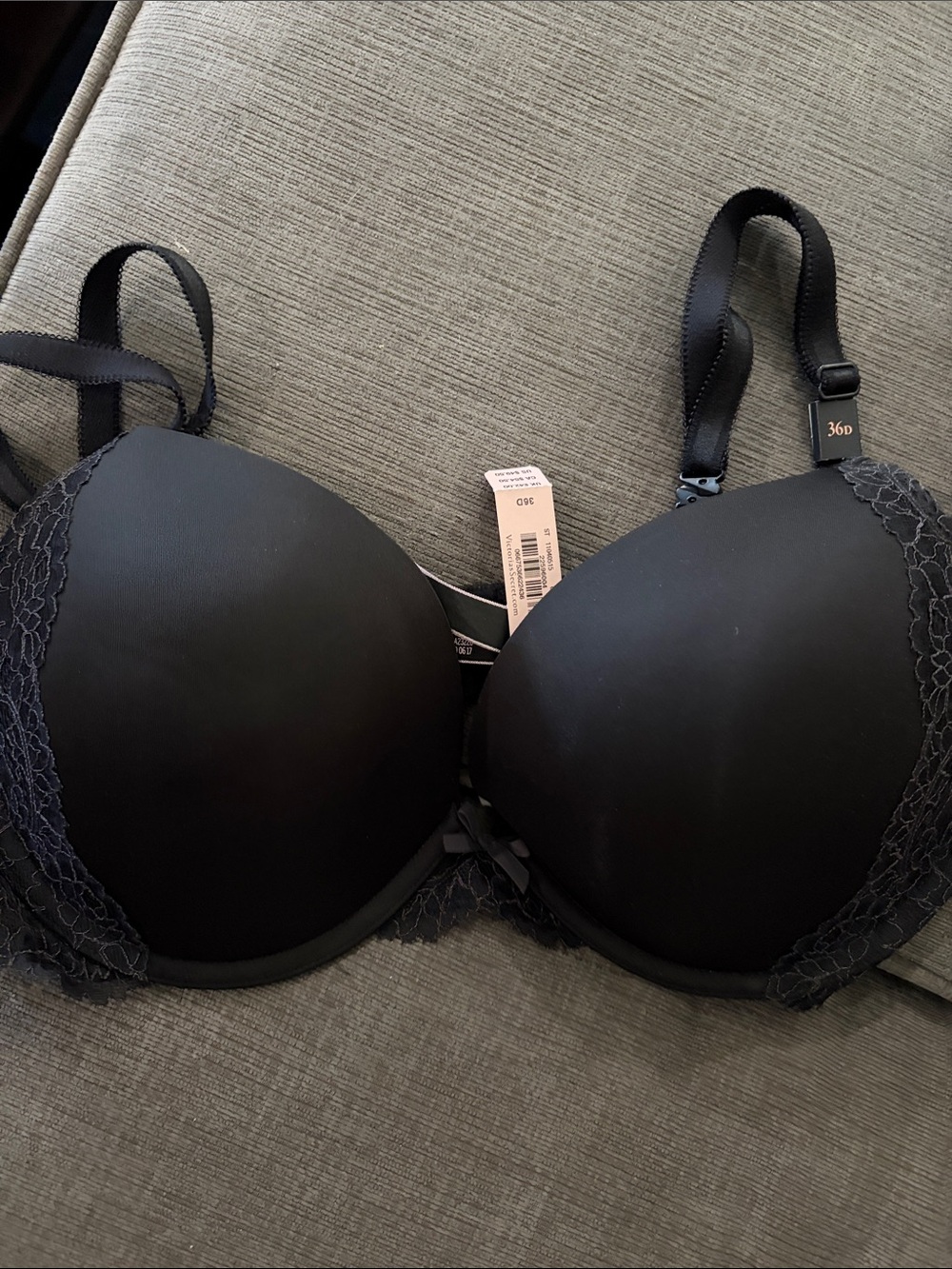 Victoria's Secret Black Lace-Trim Push-Up Bra